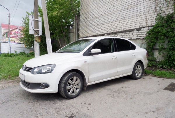 Volkswagen Polo 1.6 (Фольксваген Поло 1.6)  гбо пропан 4-го поколения LOVATO (Италия) баллон 54 литра.