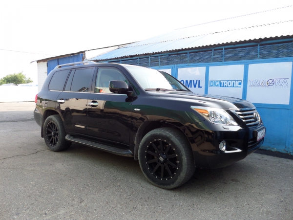 Lexus LX 570 пропан 100л